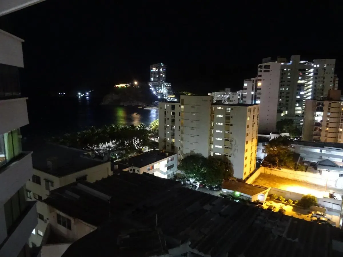 Condominio al frente de la playa EL RODADERO! Amplio y hermoso apartamento Santa Marta  Colombia