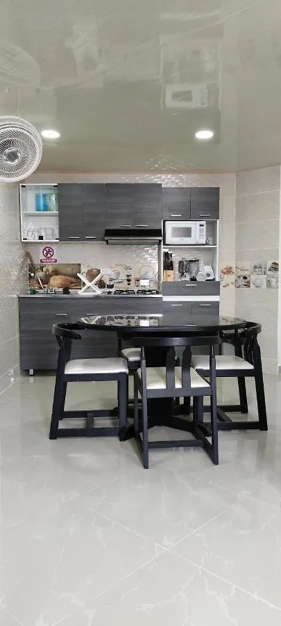 Condominio al frente de la playa EL RODADERO! Amplio y hermoso apartamento Santa Marta  Colombia